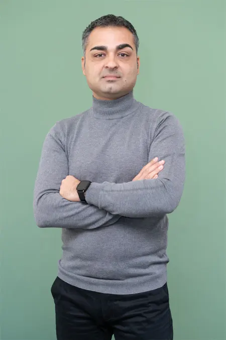 Gianluca-Zaccometti-Payroll-Specialist-1